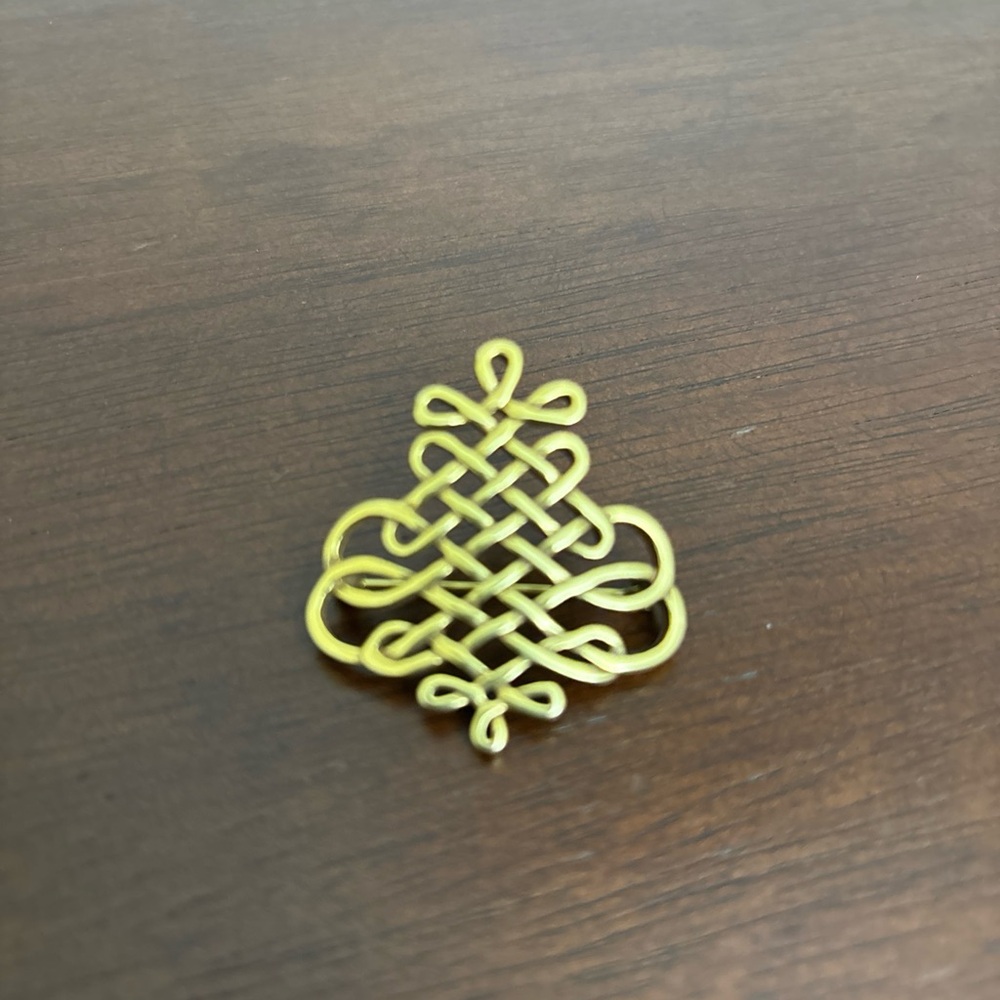 Vintage Museum Fine Art MFA Albrecht Durer Enduring Knot Gold Tone Pin Brooch